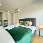 Grand Balcony With Pool By Homing * Tavira