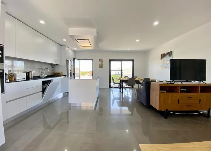 Grand Balcony With Pool By Homing * Tavira