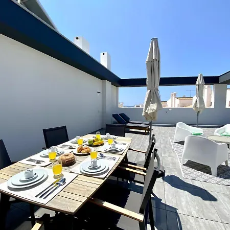 Апартаменты Grand Balcony With Pool By Homing Тавира