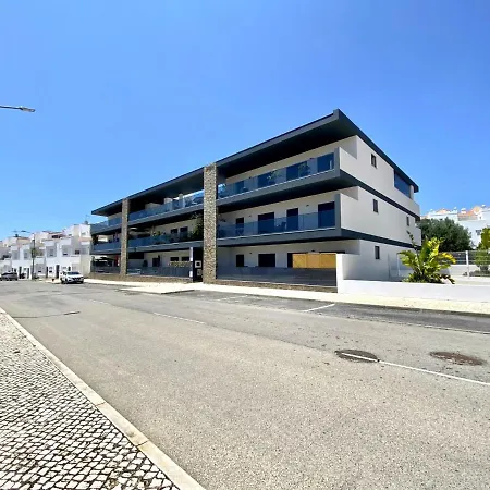 Grand Balcony With Pool By Homing Appartement *