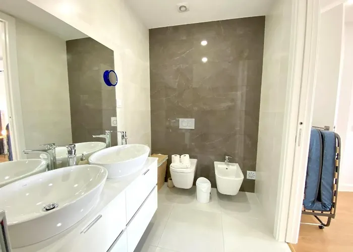 Grand Balcony With Pool By Homing Tavira