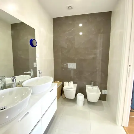 Grand Balcony With Pool By Homing Tavira