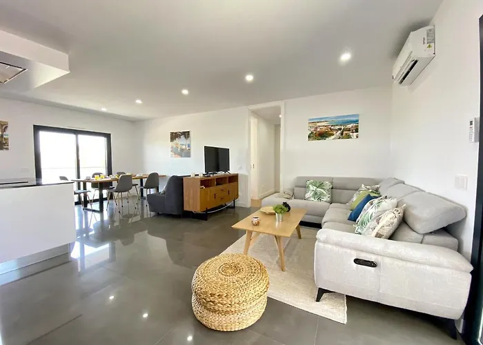 Grand Balcony With Pool By Homing