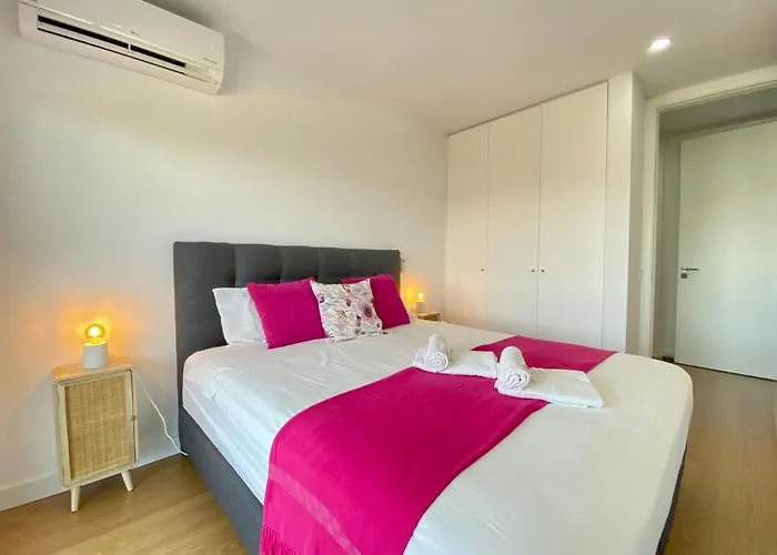 Apartament Grand Balcony With Pool By Homing