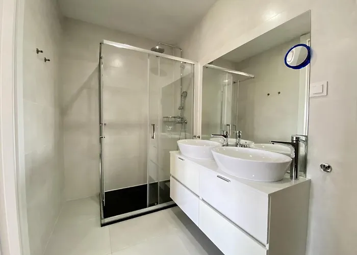 Grand Balcony With Pool By Homing * Tavira